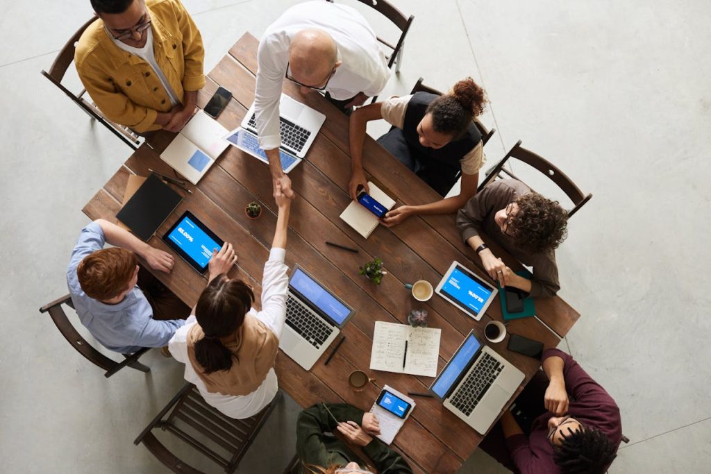 nonprofit board meeting for nonprofit board roles and responsibilities 